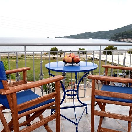 Avra Hotel Kyparission Exterior photo